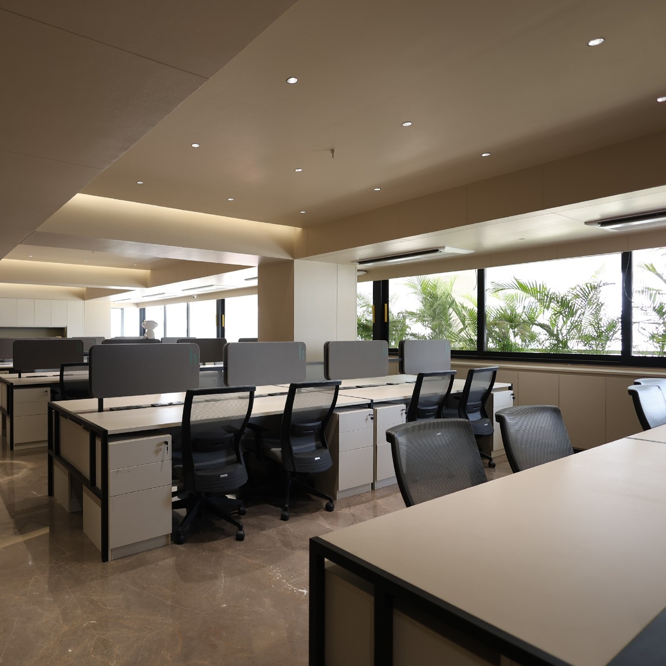 Flexible Workstation Units